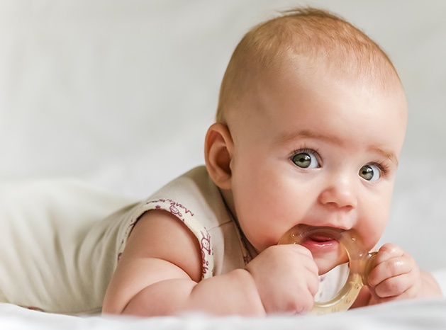 How Long does Teething Last when it Starts in Babies