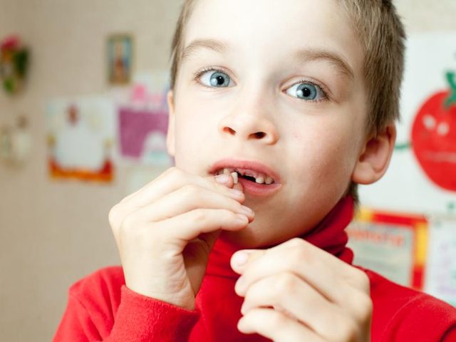 How to Pull Loose Tooth out at Home without Hurting 